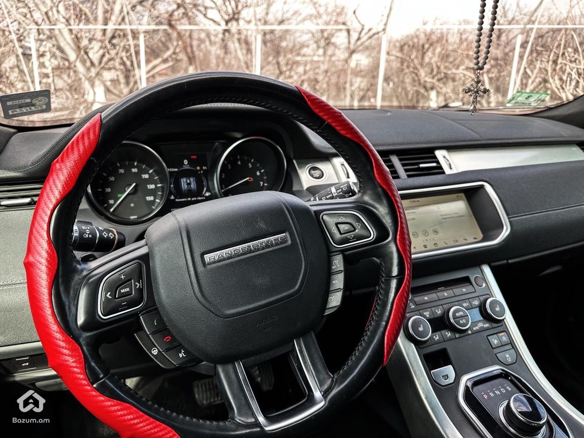 Land Rover Evacue  - image 17