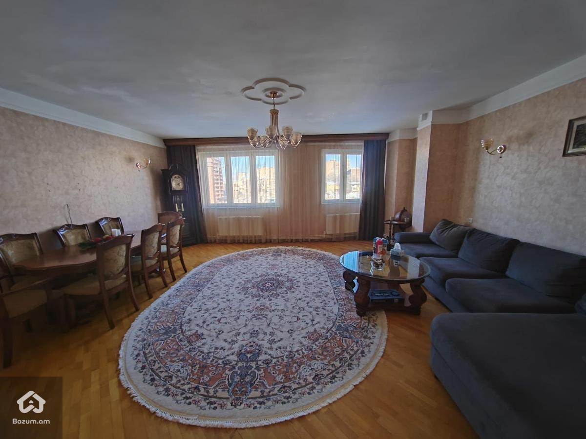 Վաճառվում է բնակարան - image 18