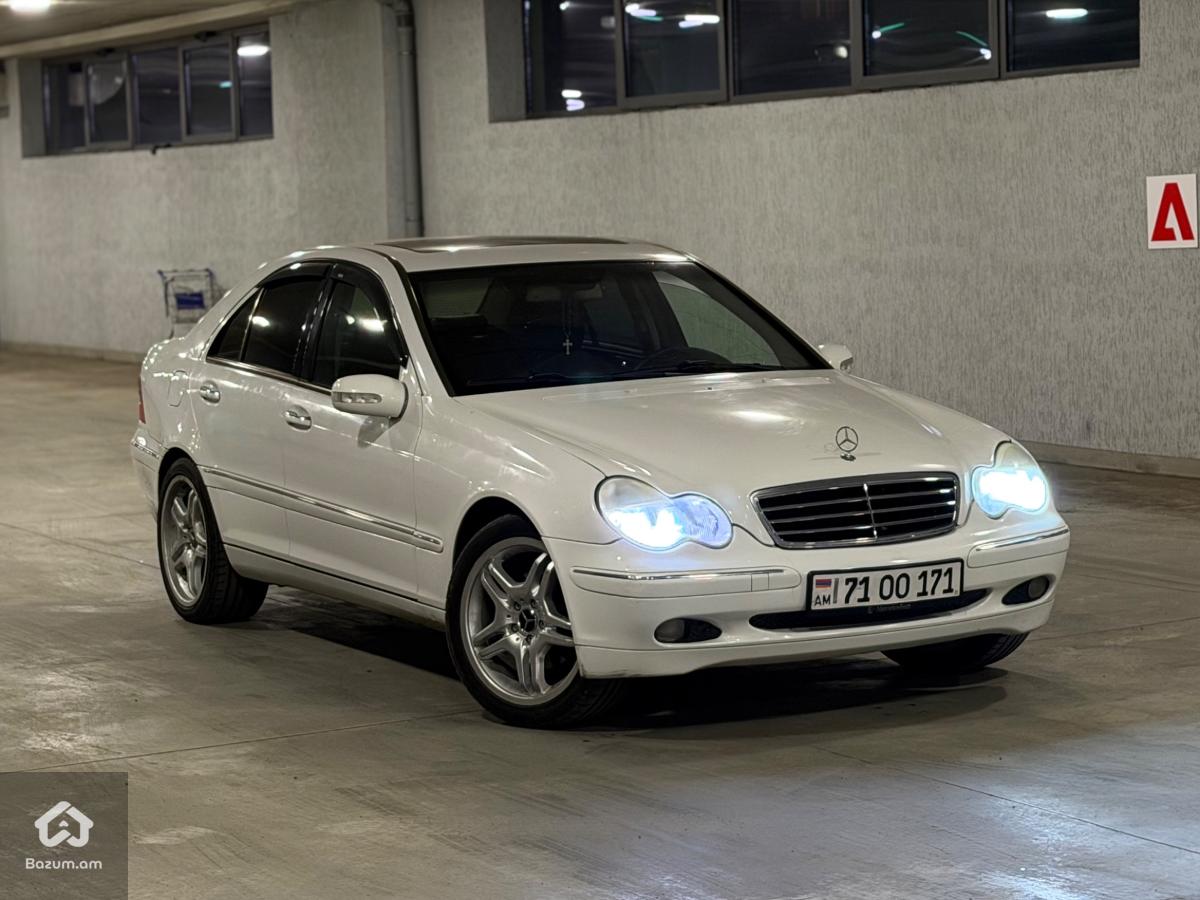 Mercedes Benz C240  - image 1