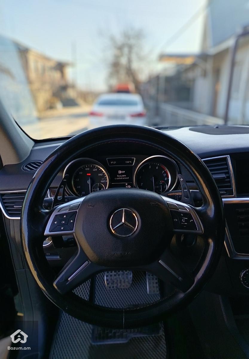 Mercedes ML 350 - image 7