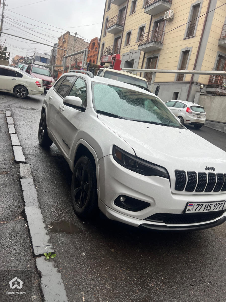 Jeep cherokee latitude plus - image 8