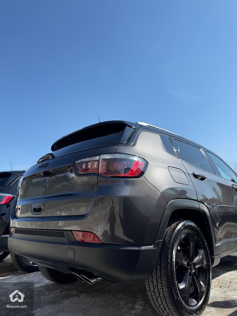 jeep compass - image 16