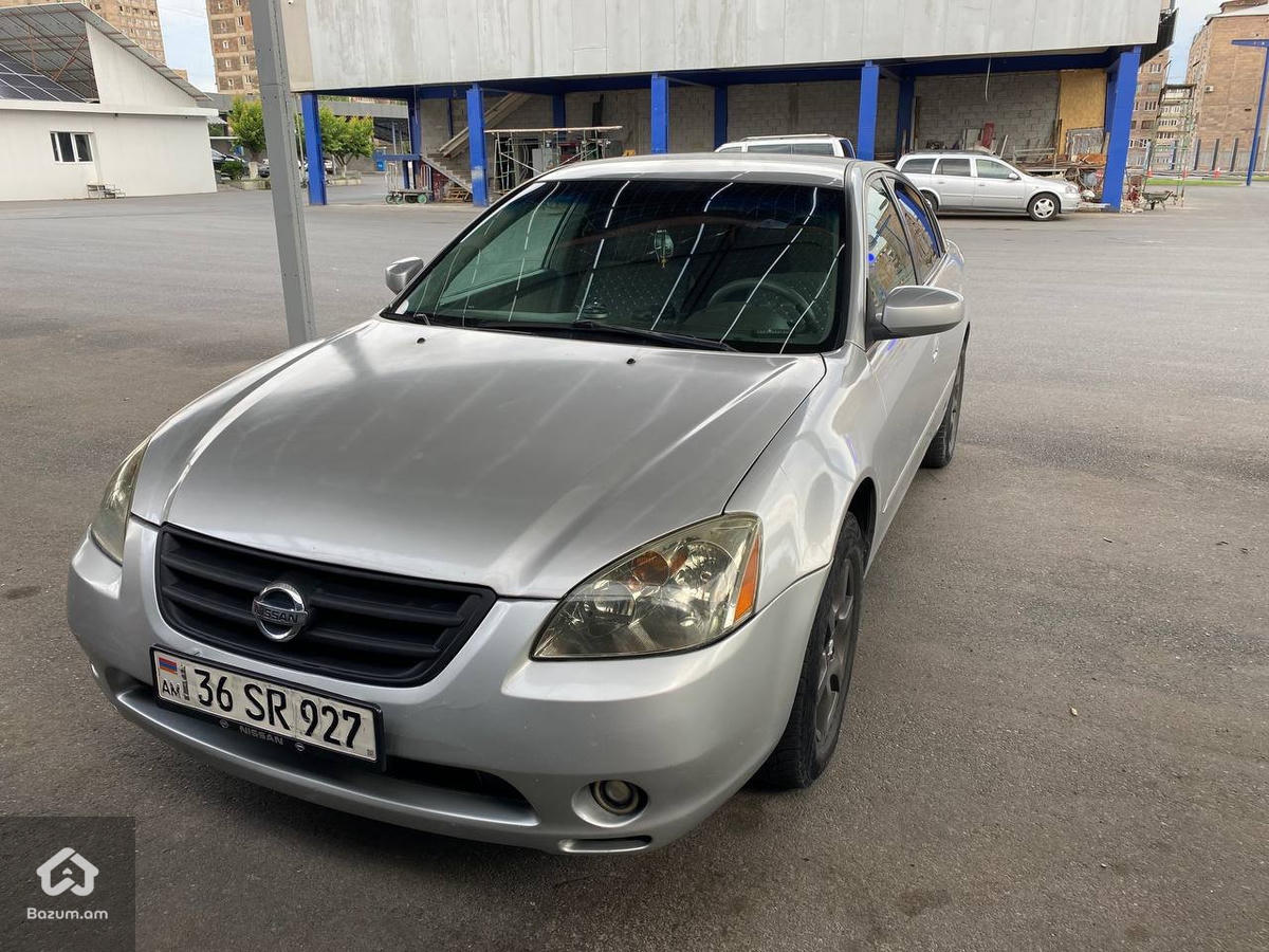 Nissan altima  - image 2