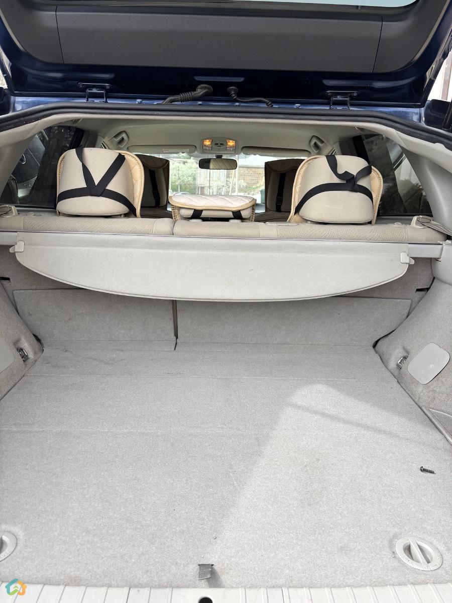 Toyota Prius  - image 11