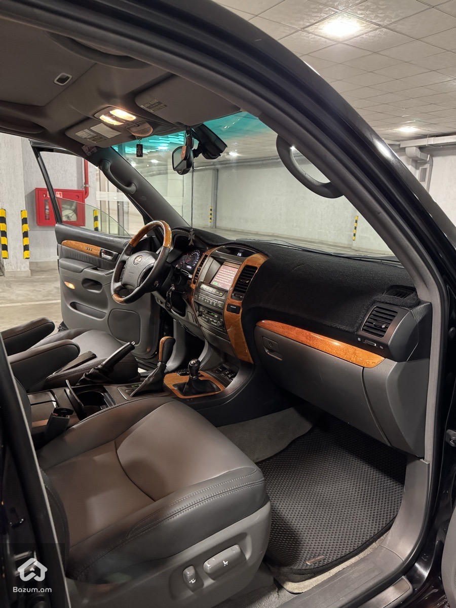 Lexus - image 12