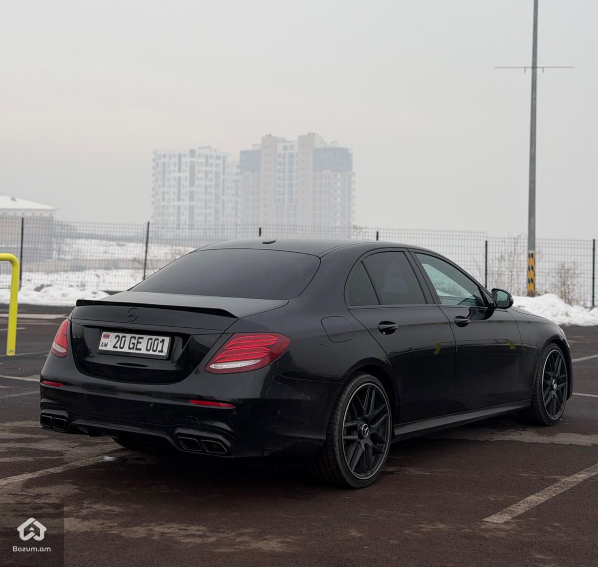 Mercedes Benz E350 - image 7