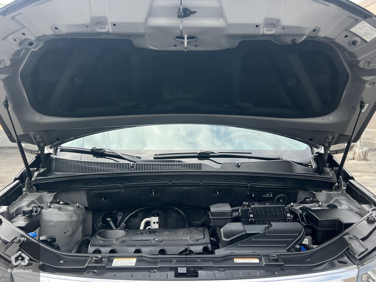 Kia Sorento 2011 - image 14