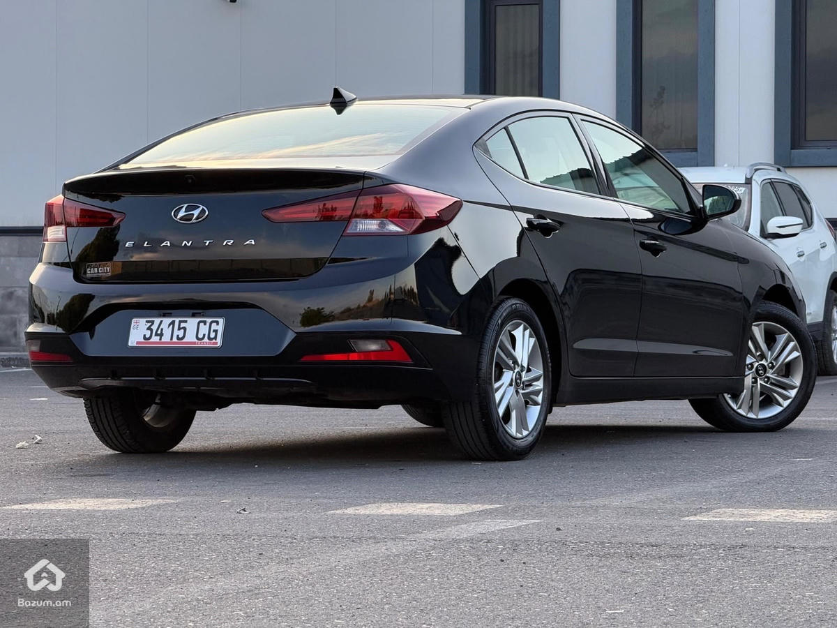 Hyundai - image 12