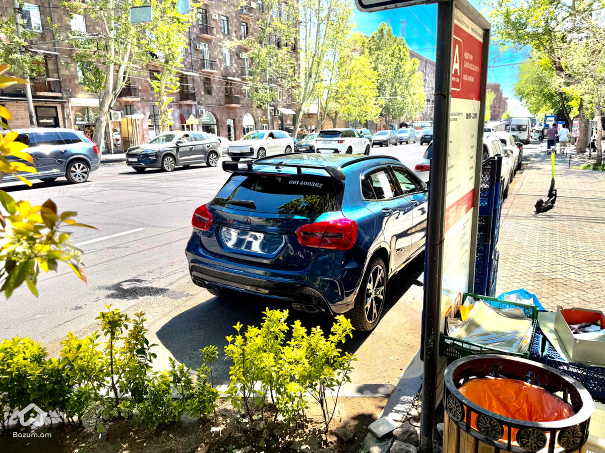 Mercedes Gla AMG package - image 10
