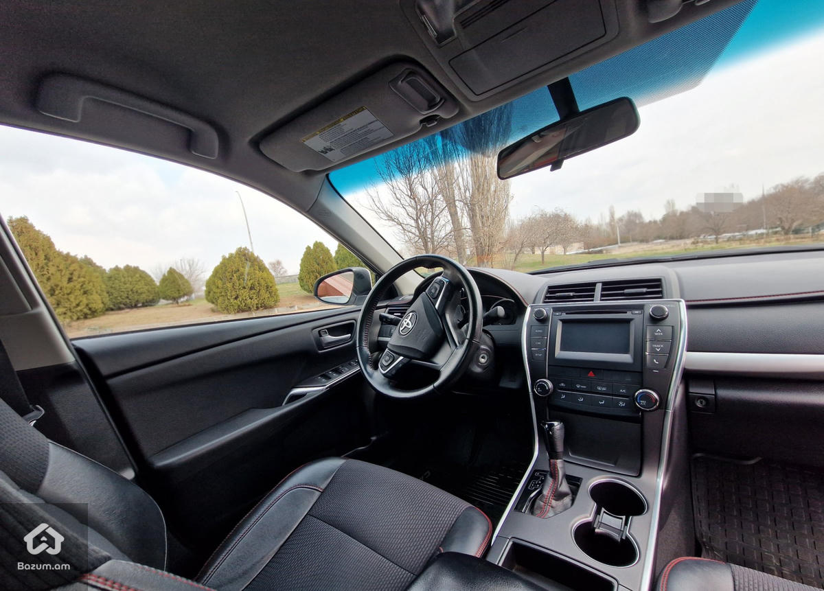 Toyota Camry 2016 SE - բենզին, սպիտակ գույն - image 9