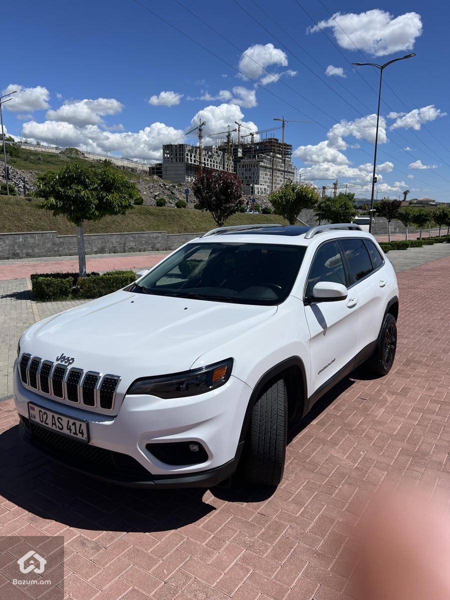 Jeep Cherokee  - image 3
