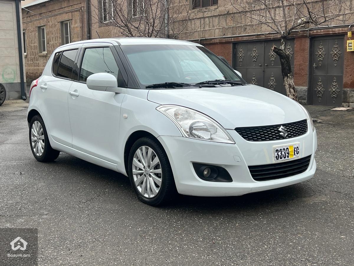Suzuki Swift 2012