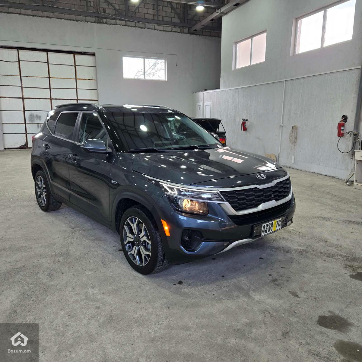 Kia Seltos - image 3