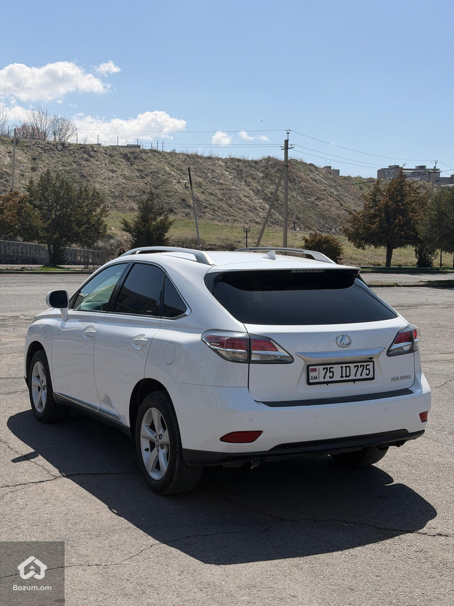 LEXUS RX350  - image 5