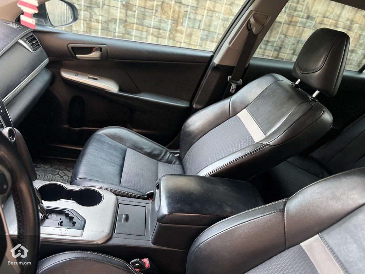 Toyota - image 10