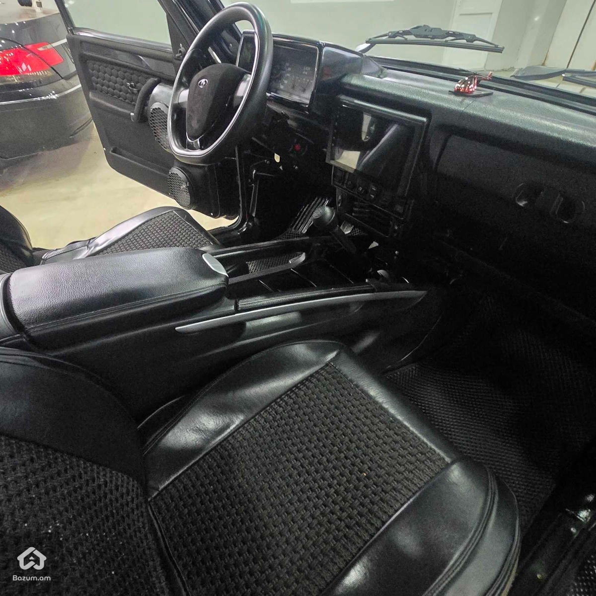 Niva 21 21 URBAN - image 9