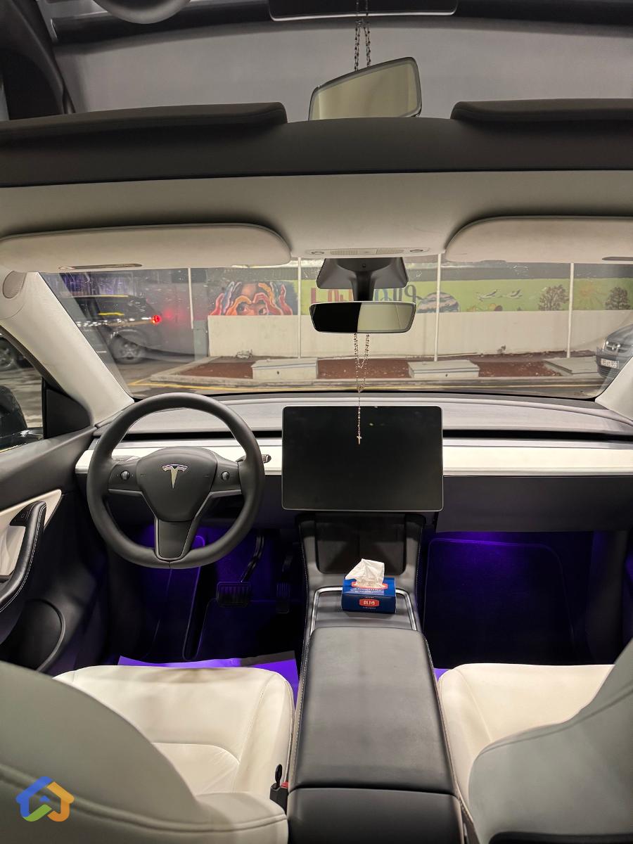 Tesla Model Y dual motor long range  - image 7