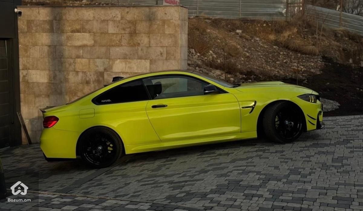 BMW M4 Coupe - image 7