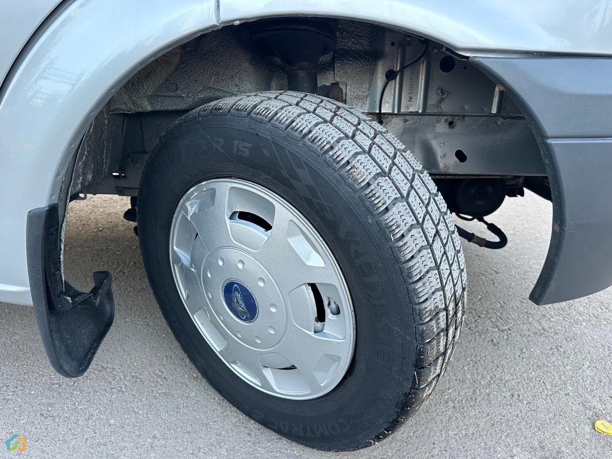 Ford Transit 2.5 Tonnik  - image 16