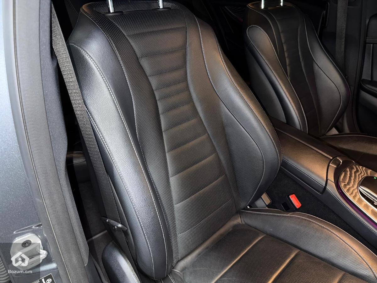 Mercedes Benz E350 AMG Line W213 - image 53