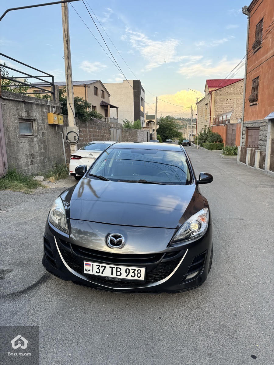 mazda 3 - image 3