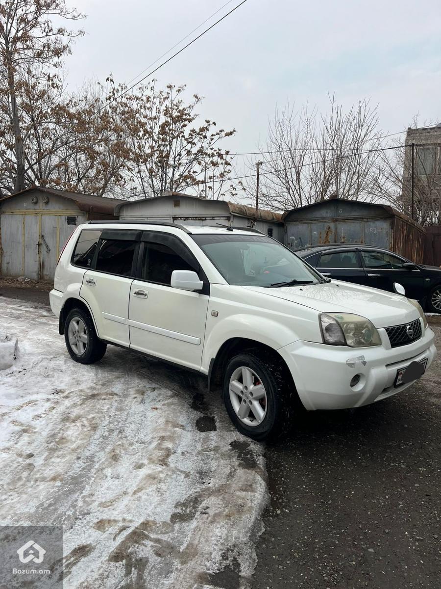 Nissan X-Trail - image 4