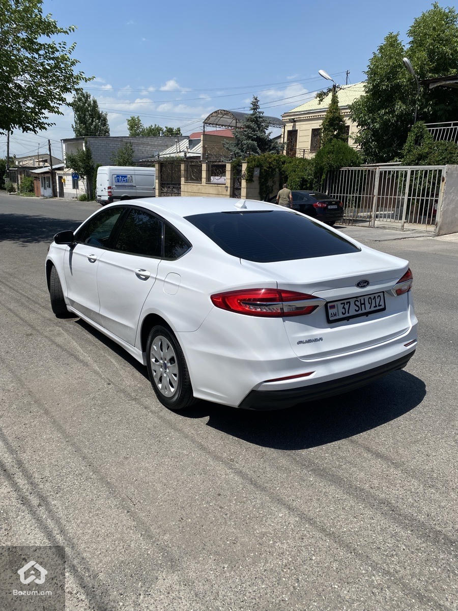 Ford Fusion  - image 3