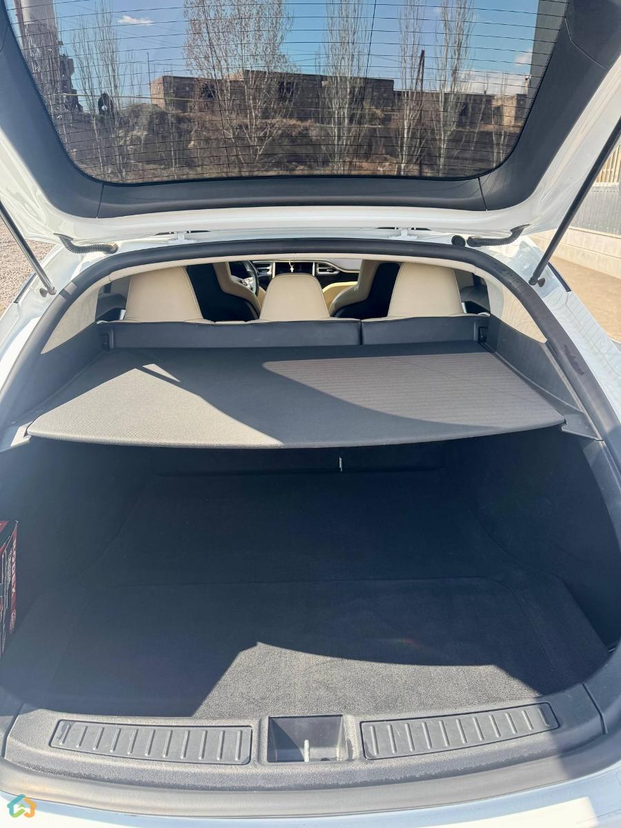 Tesla Model S 2015 70D - image 3