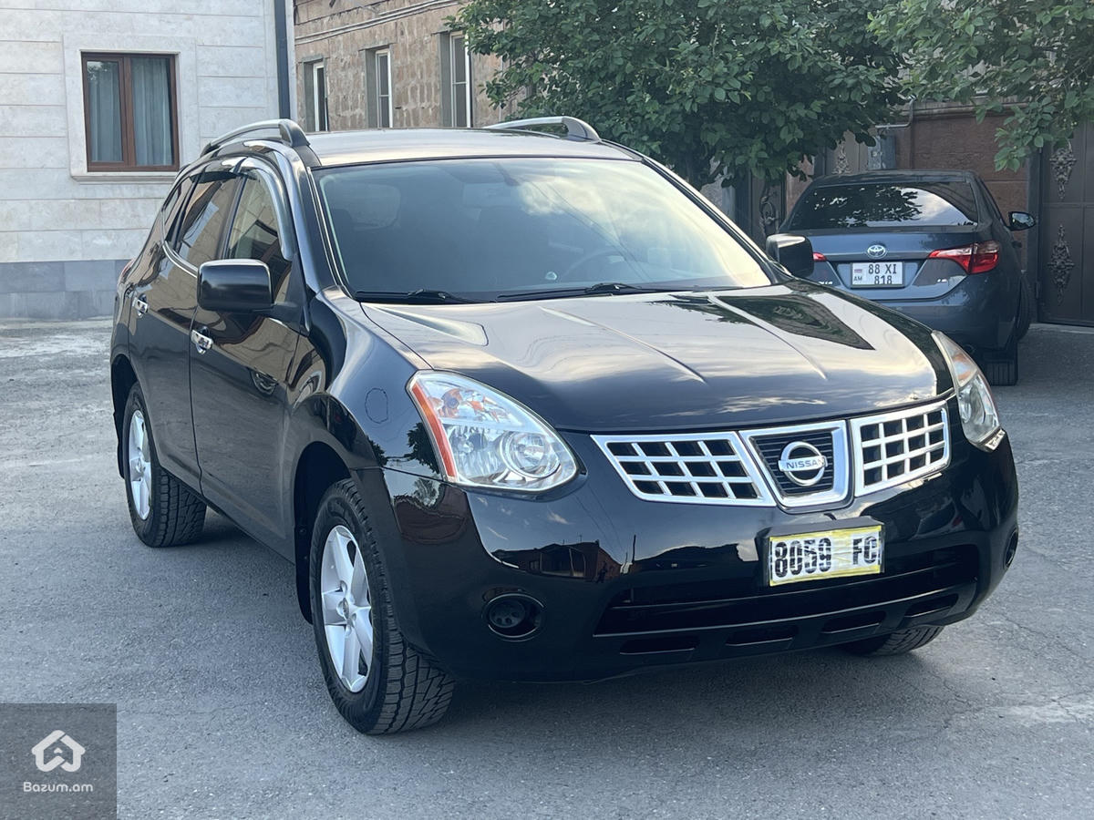 Nissan Rogue 2010 - image 2
