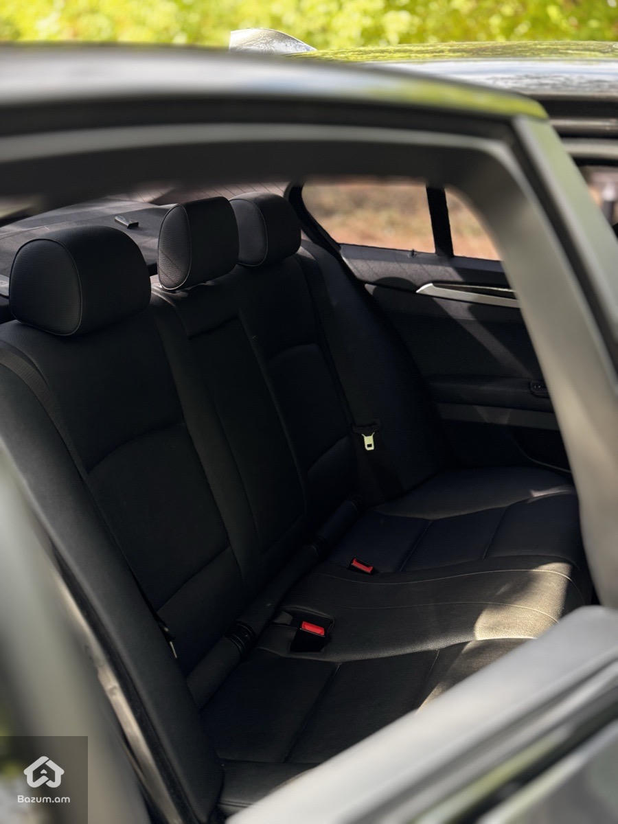 BMW 5 series 2016 - image 25