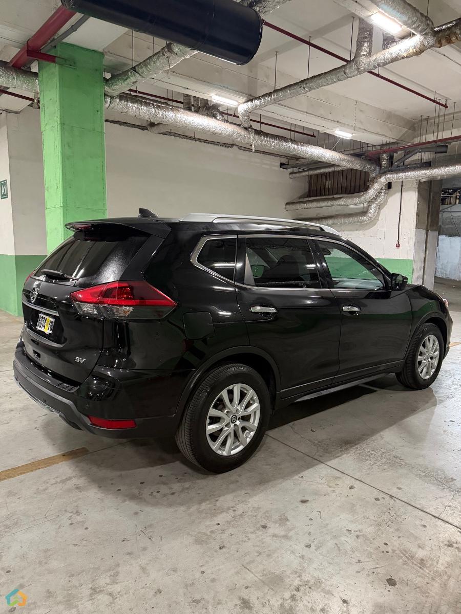 Nissan Rogue - image 6