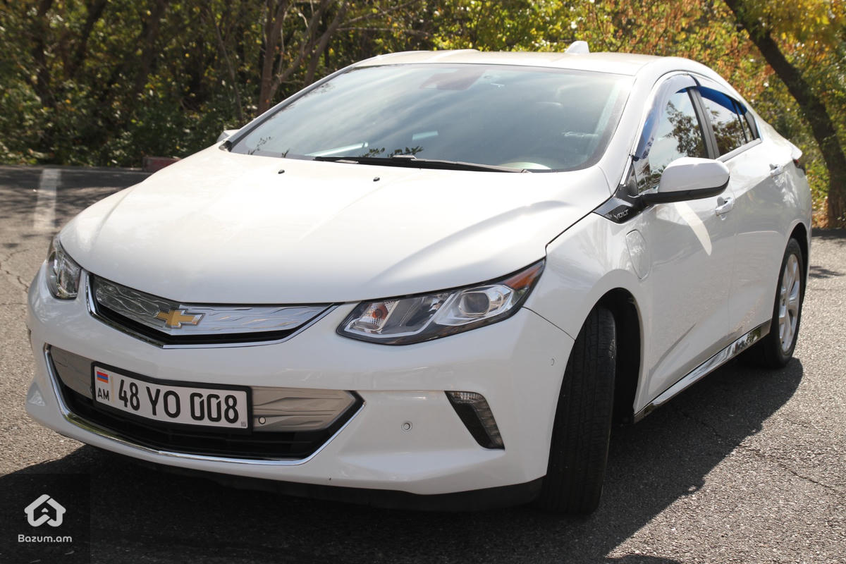 Chevrolet Volt 2 - image 2