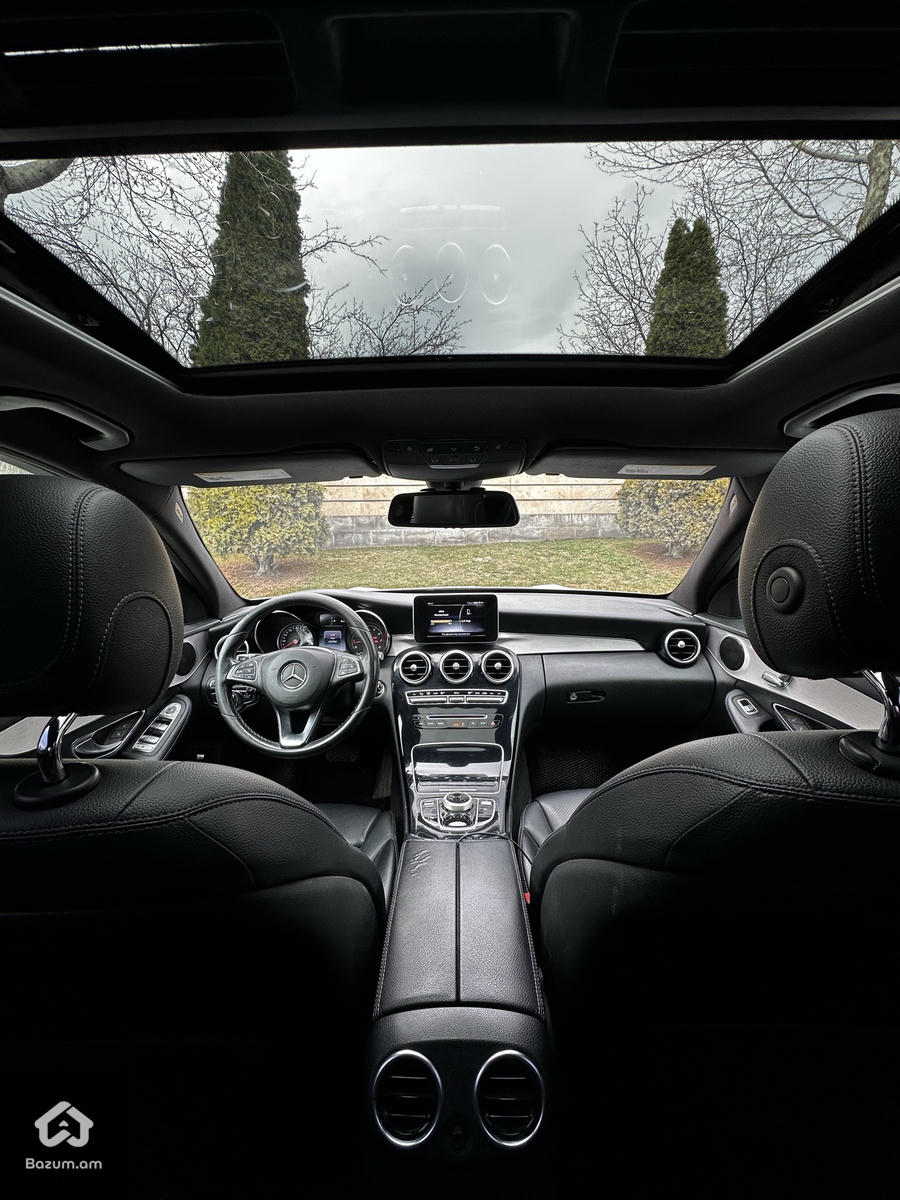 Mercedes W205 - image 10