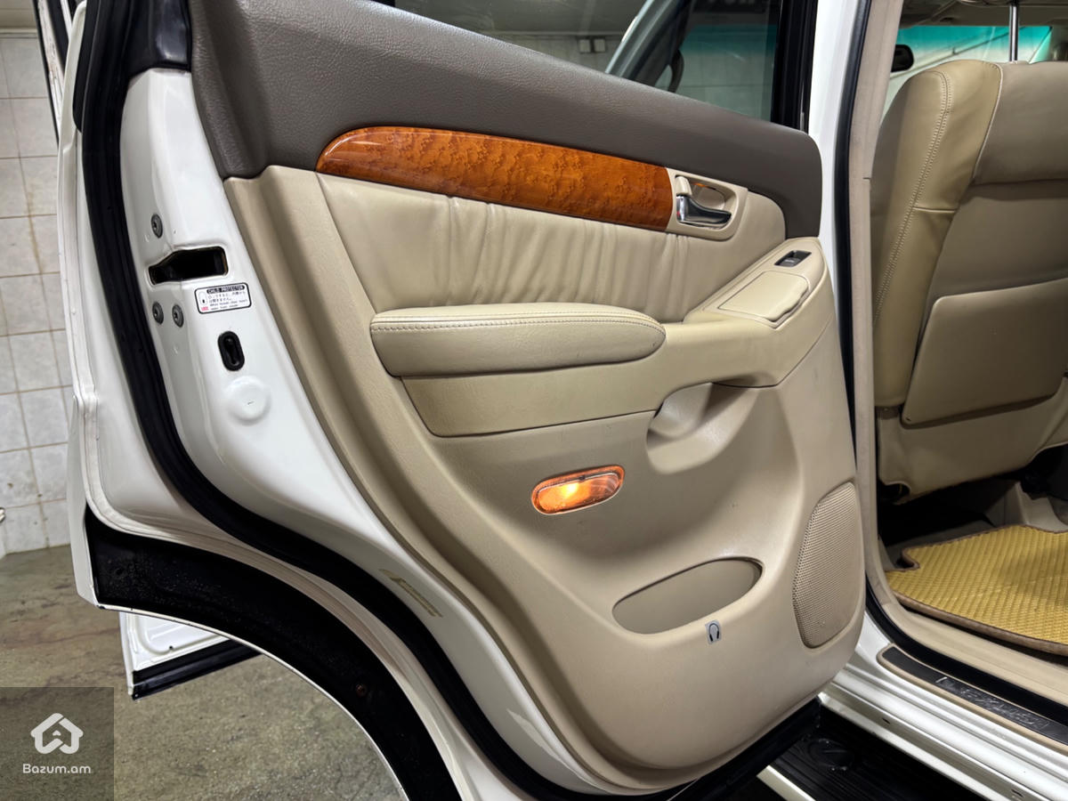 Lexus GX470  - image 16