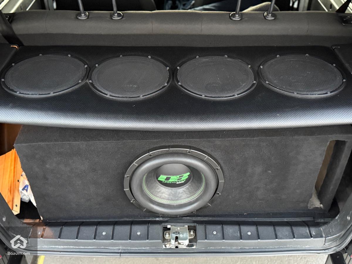 Lada Niva Luxe 2023 - image 11