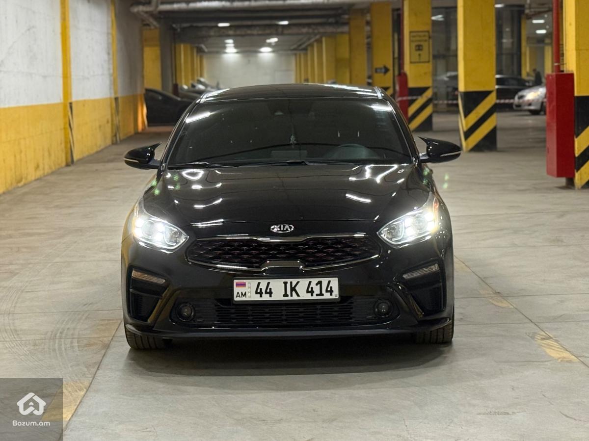 Kia Forte Gt-line - image 1