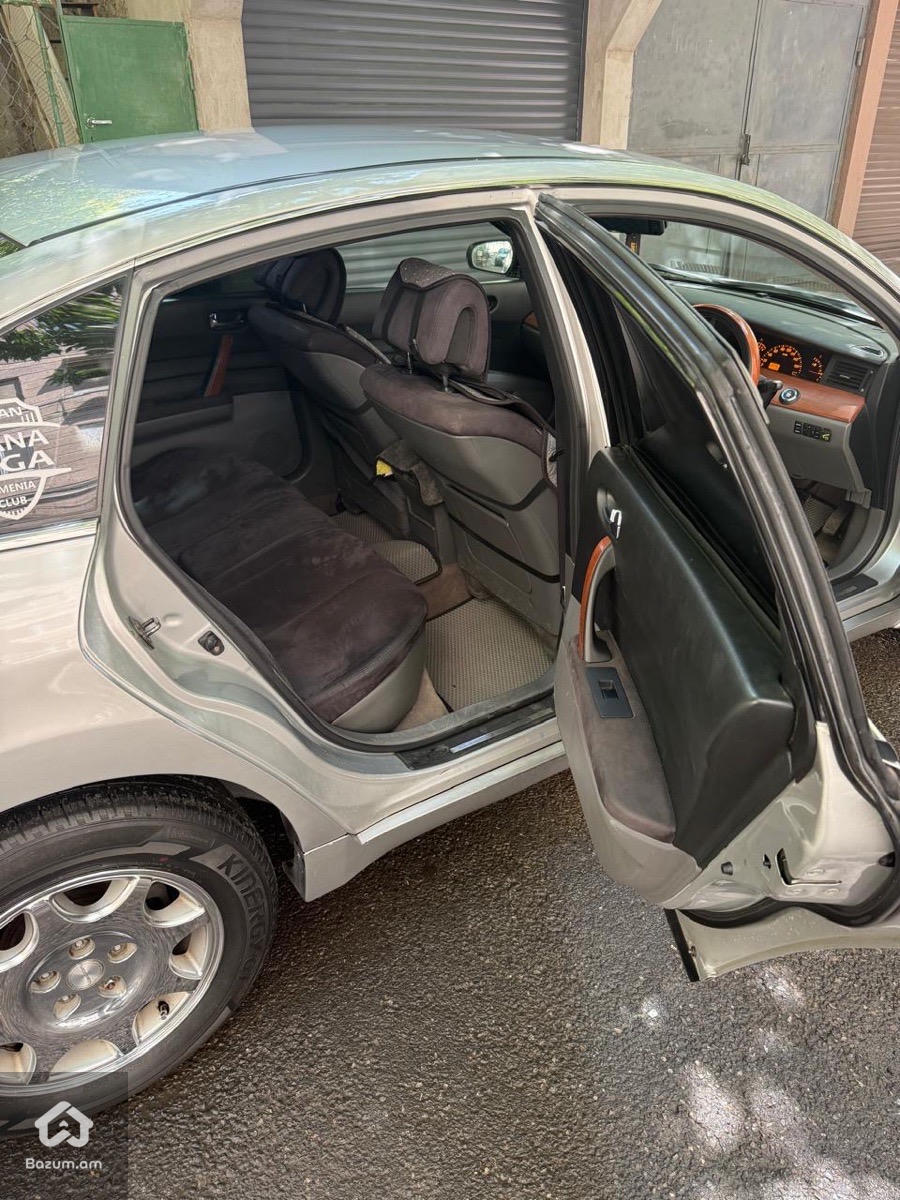 Nissan Teana - image 9