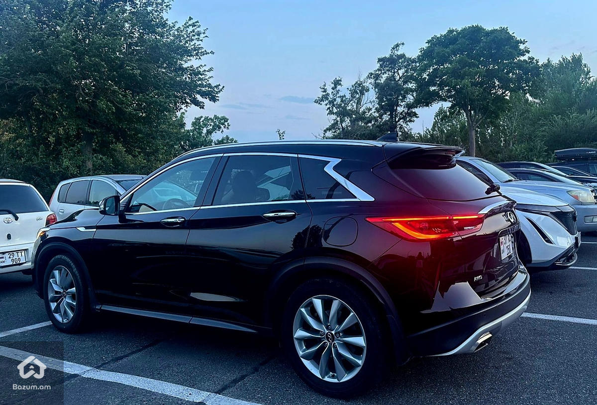 INFINITI QX50 AWD - image 3