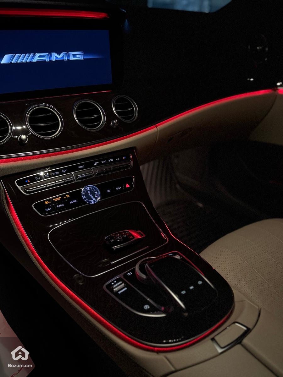 Mercedes-Benz E350 - image 4