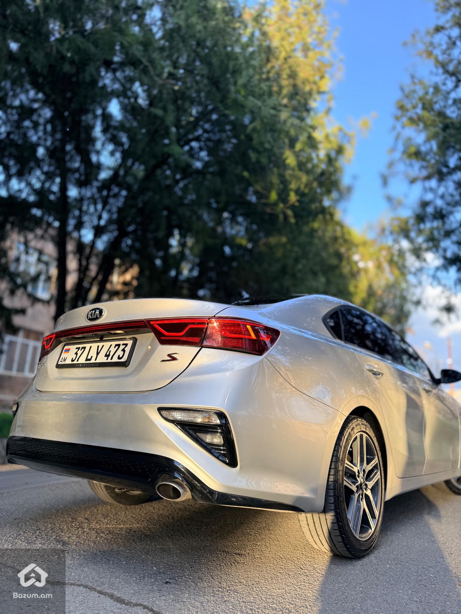 kia forte - image 15