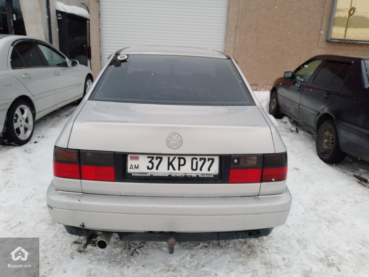 Volkswagen vento - image 4