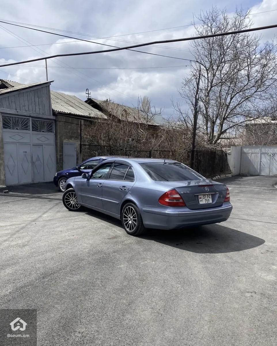 mercedes w211 - image 19