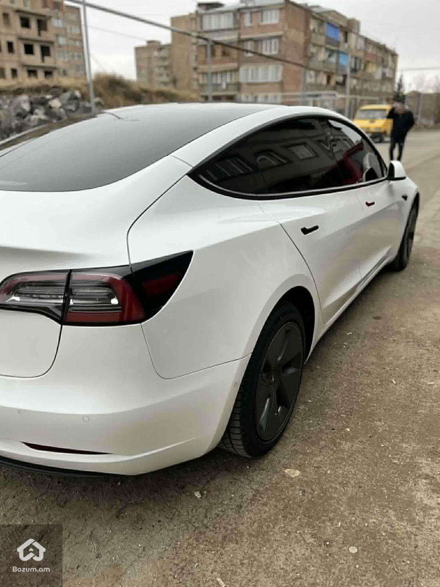 Tesla 3 - image 8