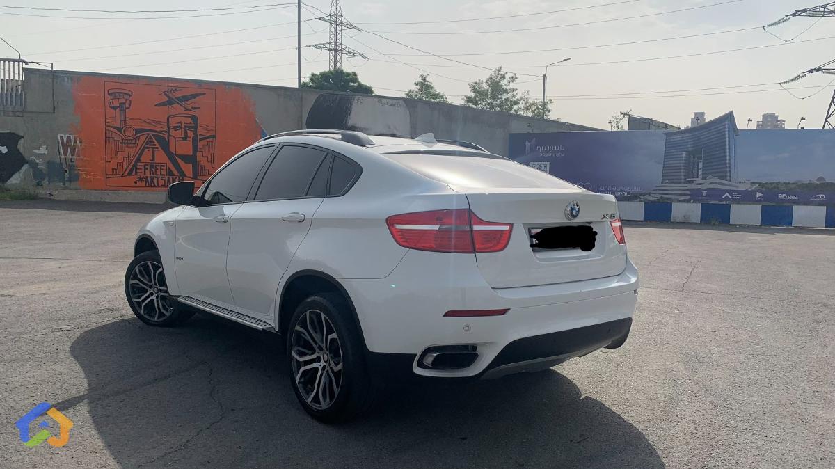 BMW X6 - image 6