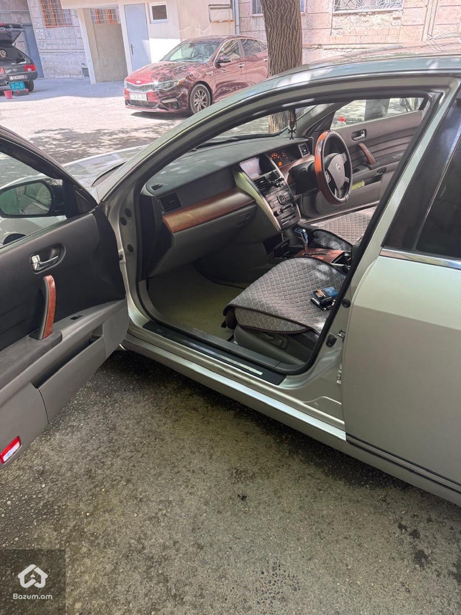 Nissan Teana - image 8