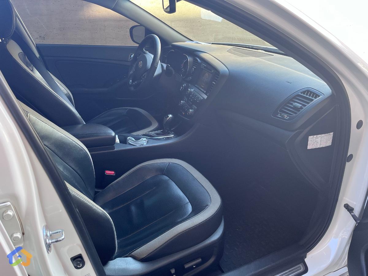 KIA OPTIMA HYBRID - image 8