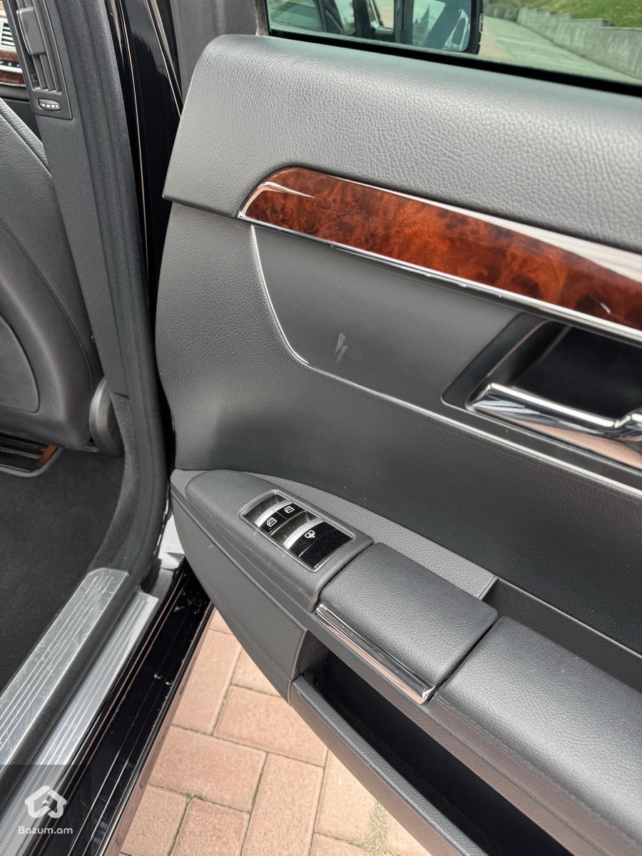 Mercedes Benz S550 - image 29