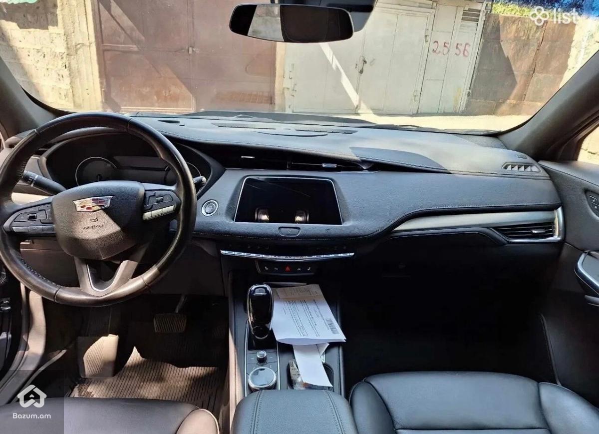 CADILLAC XT4 - image 3