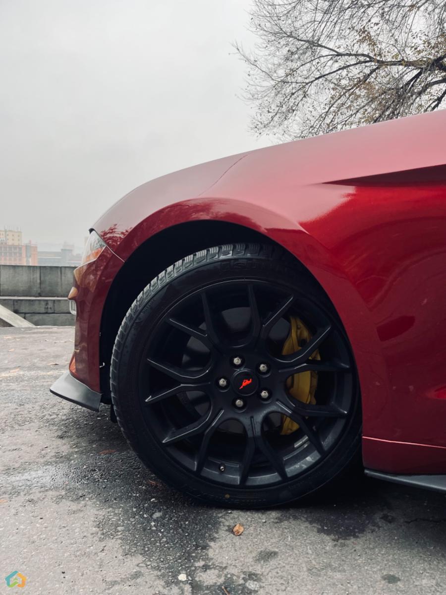 Ford Mustang GT  - image 7