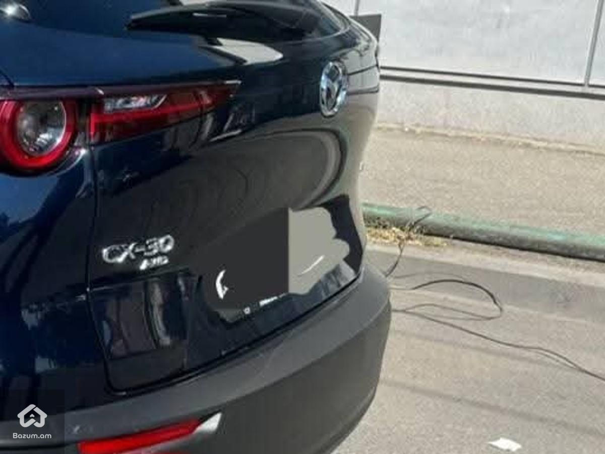 Mazda cx30 - image 3